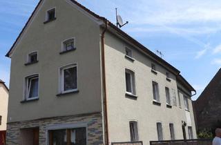 Haus kaufen in 96172 Mühlhausen, Mühlhausen - 2 Häuser 1 Preis auf 670m² Grund