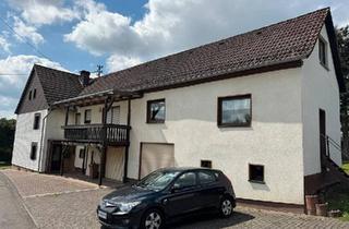Einfamilienhaus kaufen in 57610 Altenkirchen, Altenkirchen (Westerwald) - Einfamilienhaus mit Nebengebäude, Baugrundstück und Wiesenfläche