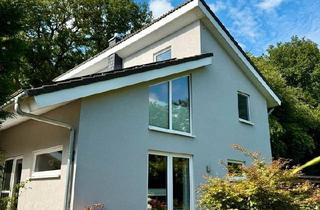 Haus kaufen in 24634 Padenstedt, Padenstedt - Freistehendes Traumhaus mit parkähnlichem Wohlfühlgarten