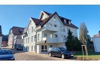 Haus kaufen in 74535 Mainhardt, Mainhardt - 10-11 Familienhaus in Mainhardt, Stadtlage, teilvermietet, BJ1997
