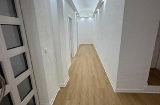 Wohnung kaufen in 35390 Gießen, Gießen - Sanierte 4 Zimmer WohnungBüroeinheit in Toplage Nähe Bahnhof