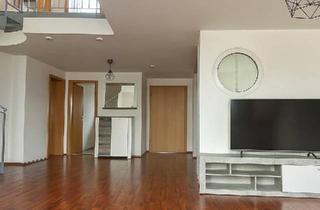 Wohnung kaufen in 77815 Bühl, Bühl - Großzügige 4-Zimmer-Eigentumswohnung mit Balkon in zentraler Lage