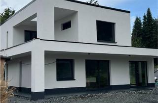 Villa kaufen in 57629 Malberg, Malberg - Anwesen Neubau Architekten Villa Pool Pferde Garage Pool Halle