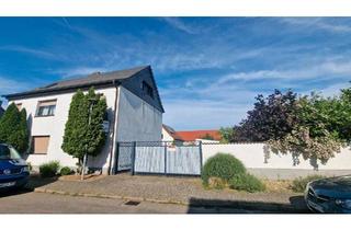 Mehrfamilienhaus kaufen in 39649 Gardelegen, Gardelegen - Grundstück mit Wohnhaus Mehrfamilienhaus und Gewerbegebäude
