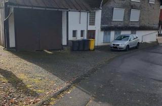Doppelhaushälfte kaufen in 57258 Freudenberg, Freudenberg - Renovierungsbedürfige Fachwerk-Doppelhaushälfte