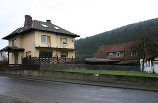 Haus kaufen in 34576 Homberg, Homberg (Efze) - 3 Objekte mit großem Potenzial auf 1025 m² +2 Straßenseiten