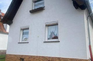 Haus kaufen in 34582 Borken, Borken (Hessen) - 1 Familienhaus Gute Lage in Borken. A49 Anbindung