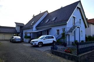 Haus kaufen in 77746 Schutterwald, Schutterwald - Modernisiertes Zweifamilienhaus mit Garten und Pool
