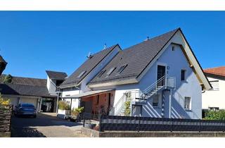 Haus kaufen in 77746 Schutterwald, Schutterwald - Modernisiertes Zweifamilienhaus mit Garten und Pool.