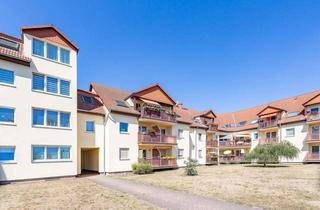 Wohnung kaufen in 12529 Schönefeld, Attraktive Dachgeschosswohnung mit langfristigem Mietverhältni