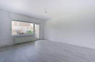 Wohnung kaufen in 10365 Lichtenberg, Investieren oder einziehen – Sonnige Altbauwohnung mit Balkon