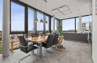 Wohnung kaufen in 76131 Südstadt, Wohnen über den Dächern von Karlsruhe: moderne Designer-Wohnung mit 3 Zimmern, 2 Bädern & TG