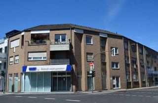 Wohnung kaufen in 52249 Eschweiler, Vier Zimmer Eigentumswohnung mit Balkon im Herzen von Eschweiler zu erwerben