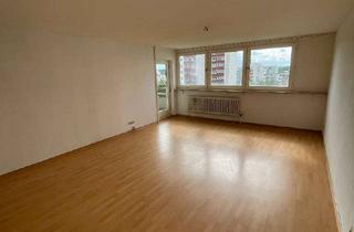 Wohnung mieten in Friedrich-Ebert-Str. 32, 93051 Großprüfening-Dechbetten-Königswiesen, 4-Zimmer Wohnung mit zwei Balkonen in Regensburg