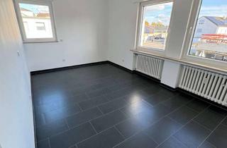 Wohnung mieten in Kreuzstrasse 22, 40789 Monheim, Alt-Baumberg!! Schöne 3 Zimmerwohnung Provisionsfrei!!