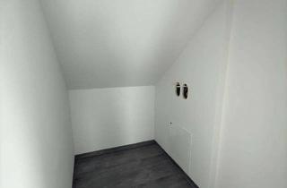 Wohnung mieten in Brentanostraße, 86167 Lechhausen, Exklusive 3-Raum-DG-Wohnung in Augsburg-Lechhausen
