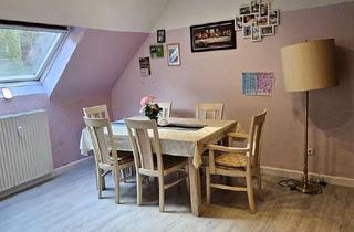 Wohnung mieten in 66424 Homburg, Gemütliche 3 ZKB-Wohnung, Kellerbox und Garage in ruhigem 2-Familienhaus