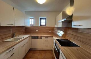 Wohnung mieten in Egg 63, 94505 Bernried, Großzügige 2-Zimmer-Wohnung mit Balkon und Einbauküche