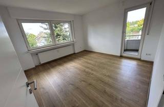 Wohnung mieten in Barmerstr. 79a, 42899 Lüttringhausen, Modernisierte helle 3 Zimmer Wohnung mit Balkon und Gäste Wc