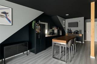 Wohnung mieten in Hildesheimer Str 20, 31061 Alfeld, Freundliche 2-Zimmer-DG-Wohnung mit luxuriöser Innenausstattung mit Balkon und Einbauküche in Alfeld