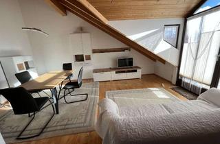 Wohnung mieten in 85579 Neubiberg, Charmante, helle Dachgeschoßwohnung von privat zu vermieten