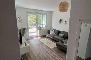 Wohnung mieten in Erlenhof 13, 14478 Schlaatz, Helle, möblierte 2,5-Zimmer-Wohnung mit Balkon in Potsdam (Schlaatz)