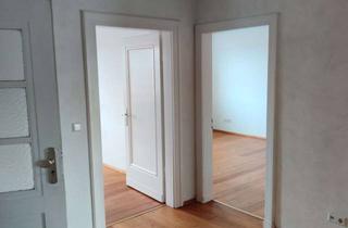 Wohnung mieten in 33609 Innenstadt, Helle 4 Zimmer Wohnung mit Altbauflair und Balkon Nähe Lenkwerk