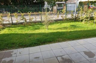 Wohnung mieten in Krokusstraße 2a, 12353 Rudow, 2-Zi EG Neubau-Wohnung mit Terasse/Balkon, Garten u. EBK in Berlin Rudow
