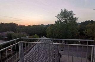 Wohnung mieten in Holzstraße 38, 82256 Fürstenfeldbruck, Stilvolle 2-Raum-Dachgeschosswohnung mit Dachterrasse