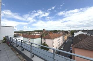 Penthouse mieten in Breslauer Platz, 63739 Aschaffenburg, Penthouse mit Dachterrasse, Parkett und Aufzug