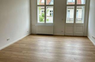 Wohnung mieten in Cheruskerstraße 32, 10829 Schöneberg, Stilvoll modernisierte 2-Zimmer-Wohnung in zentraler Lage