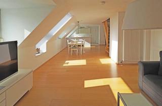 Wohnung mieten in Gärtnerstraße 94, 86633 Neuburg, Schöne 4-Zimmer-Dachgeschosswohnung mit gehobener Innenausstattung mit Balkon und EBK in Neuburg
