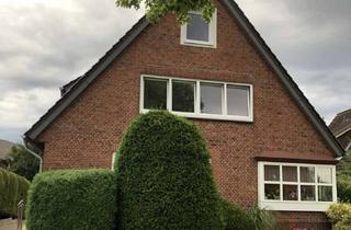 Wohnung mieten in Klaus-Groth Straße 15, 23769 Fehmarn, Geschmackvolle 4-Zimmer-Wohnung mit Balkon und EBK in Burg auf Fehmarn