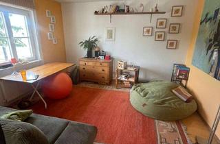Wohnung mieten in 72762 Reutlingen, Attraktive und neuwertige 4-Zimmer-Hochparterre-Wohnung mit Balkon und EBK in Reutlingen