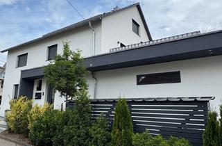 Wohnung mieten in Brühlwiesenstraße, 72622 Nürtingen, Attraktive 5-Zimmer-Maisonette-Wohnung mit 40 qm Balkon und EBK in Nürtingen