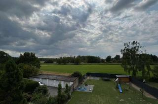 Wohnung mieten in Hofstraße 104, 40723 Hilden, Helle, lichtdurchflutete 3 Zimmer DG-Wohnung mit Balkon und Blick ins Grüne in Hilden-Süd
