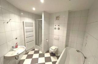 Wohnung mieten in Parkstraße (Dg Links) 10, 09212 Limbach-Oberfrohna, 3-Raum | Nähe Stadtpark | Parkstraße | Balkon | Garagenhof! Dachgeschoss