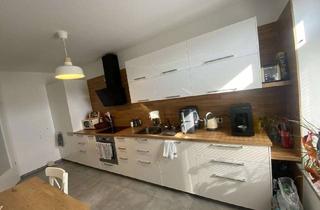 Wohnung mieten in Kesselsdorfer Straße 111, 01169 Naußlitz, sanierter Altbau 3-Raum mit EBK-Aufzug-Fußbodenheizung