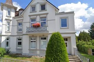 Wohnung mieten in Lindenallee 16, 23714 Malente, Ab sofort! Stilvolle und helle Wohnung in Altbauvilla