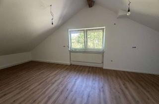 Wohnung mieten in Amselweg, 65611 Brechen, Gemütliche 2,5 ZKB in ruhiger Lage im 3 FH in Brechen-Werschau