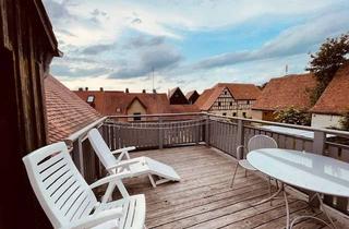 Doppelhaushälfte kaufen in Hindenburgstr. 43, 91611 Lehrberg, Charmante Doppelhaushälfte mit Dachterrasse & Kamin – saniert, einzugsbereit oder vermietbar