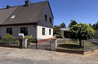 Doppelhaushälfte kaufen in Schumannstraße 56, 06886 Lutherstadt Wittenberg, Doppelhaushälfte in Wittenberger Lerchenbergsiedlung zu verkaufen!