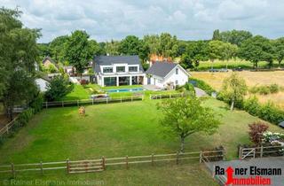 Villa kaufen in 46446 Emmerich, Elten: Moderne Traumvilla mit freiem Blick am Ortsrand von Elten