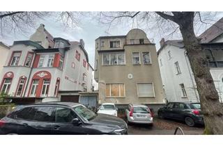 Villa kaufen in Hohenzollernstraße 12, 53173 Bad Godesberg, Stark renovierungsbedürftige Villa im Villenviertel mit großem Grundstück