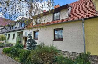 Einfamilienhaus kaufen in Mühlhäuser Straße 29, 99991 Großengottern, Einfamilienhaus, in einer bald ruhigen Lage, in Großengottern zu verkaufen :)