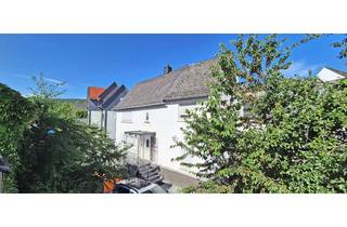 Haus kaufen in Neue Pforte 16, 61267 Neu-Anspach, Charmantes Fachwerkhaus mit großem Garten, Pool und Garage in Neu-Anspach