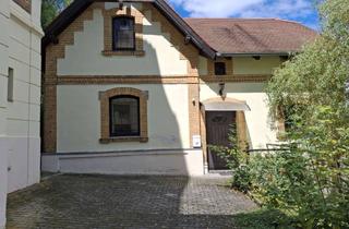 Haus mieten in Pfaffendorfer Weg, 02827 Biesnitz, Kleines Häuschen schön im Grünen, möbiliert mit Terrasse zu vermieten