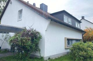 Haus mieten in Graseggerstraße 93, 50737 Longerich, Großzügiges, wohnfreundliches Domizil mit Garten *Parkett*Einbauküche*2 Bäder