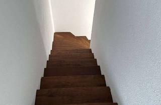 Wohnung mieten in Im Schlosspark, 74936 Siegelsbach, Neuwertige 4,5-Raum-Wohnung mit Balkon und Einbauküche in Siegelsbach