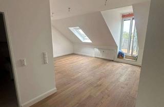 Wohnung mieten in Bonnerstraße 327, 50677 Köln, Neu Erstbezug! schicke 3-Zimmerwohnung-mit Balkon, WG-geeignet max.(2) & elegante Ausstattung